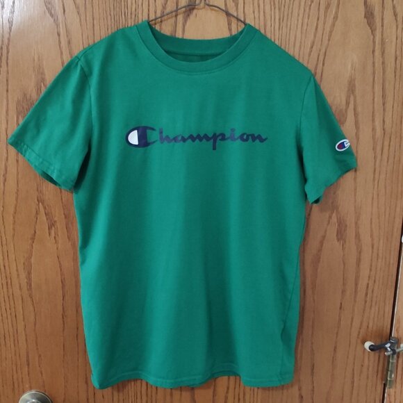 Champion boy's green t-shirt, excellent used condition, size XL - Picture 1 of 5